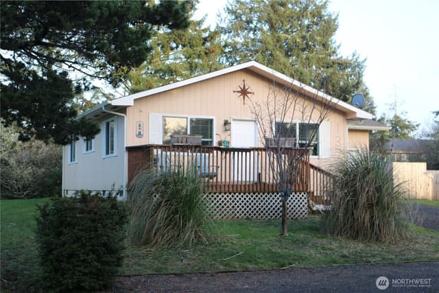 Property photo for 137 Spruce Loop SW, Ocean Shores photo 2
