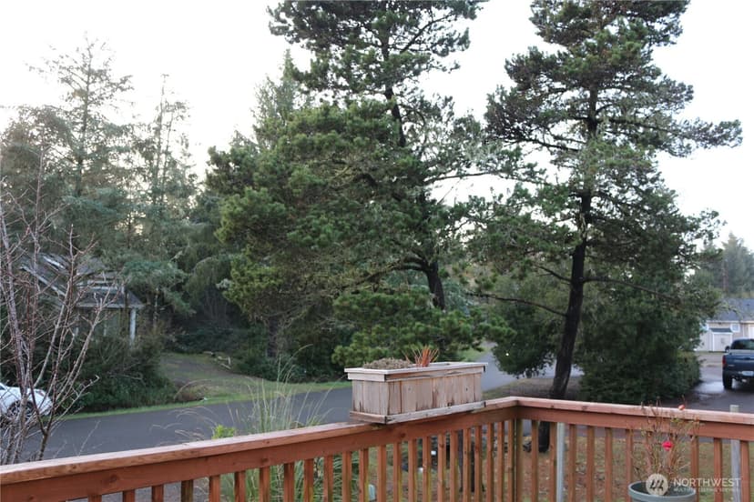 Property photo for 137 Spruce Loop SW, Ocean Shores photo 7