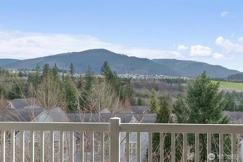 Property photo for 23420 SE Black Nugget Road #F302, Issaquah photo 6