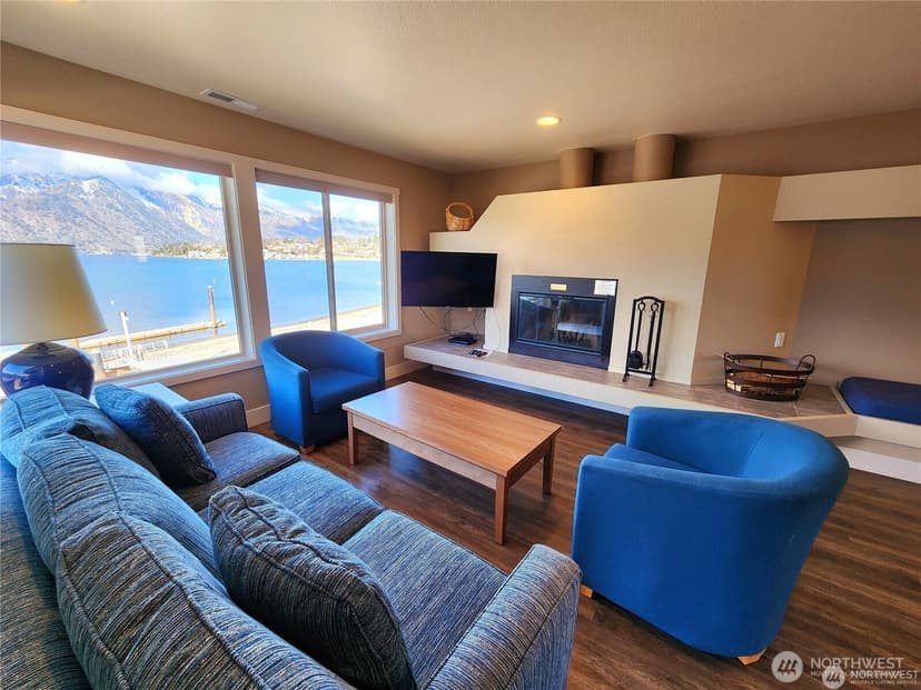 Property photo for 1 Lakeside 719-O, Manson photo 7