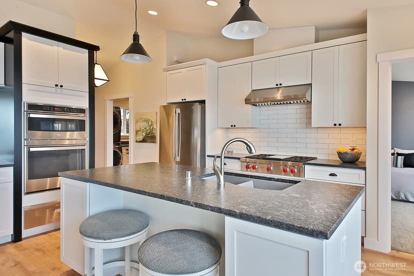 Property photo for 2999 Saratoga Road, Langley photo 16