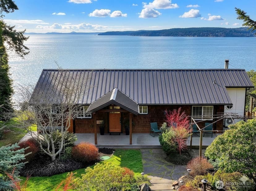 Property photo for 2999 Saratoga Road, Langley