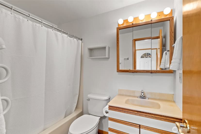 Property photo for 321 S 3rd Street #1, Chelan photo 13