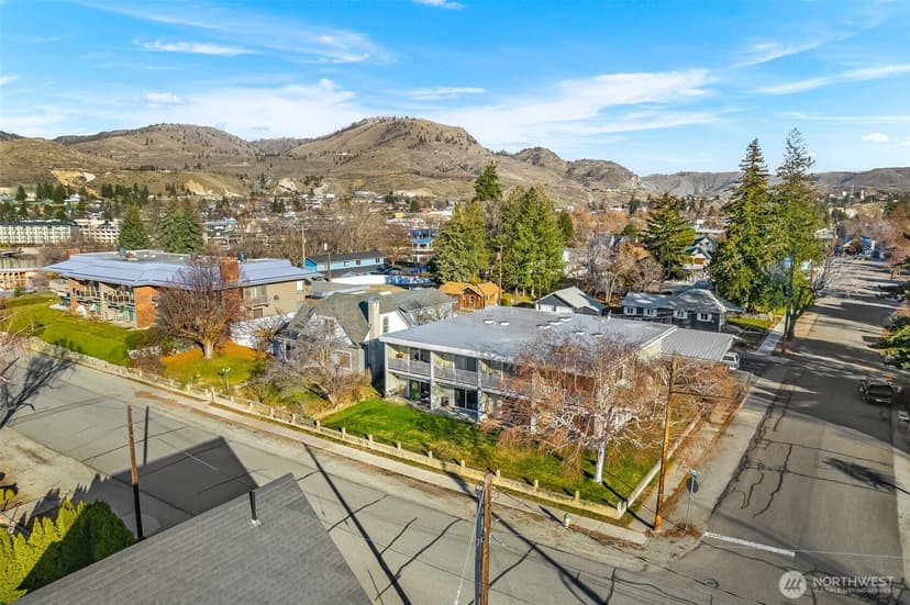 Property photo for 321 S 3rd Street #1, Chelan photo 18