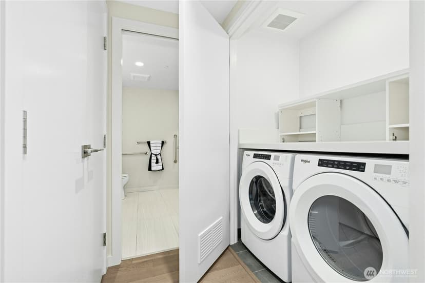 Property photo for 188 Bellevue Way NE #303, Bellevue photo 19