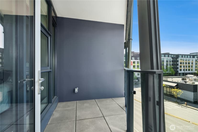 Property photo for 188 Bellevue Way NE #303, Bellevue photo 21
