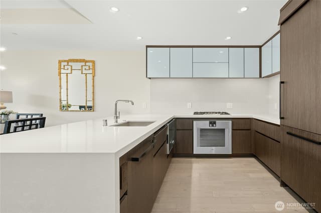 Property photo for 188 Bellevue Way NE #303, Bellevue photo 4