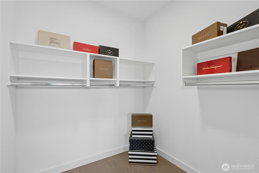 Property photo for 188 Bellevue Way NE #303, Bellevue photo 14