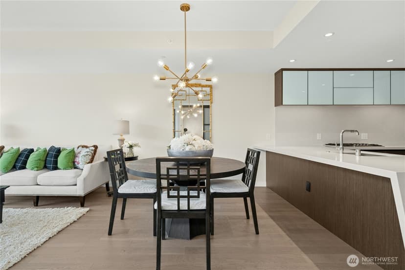 Property photo for 188 Bellevue Way NE #303, Bellevue photo 10