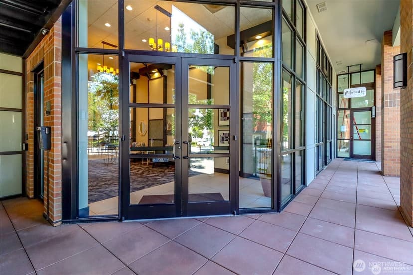 Property photo for 1840 25th Avenue NE #204, Issaquah photo 28