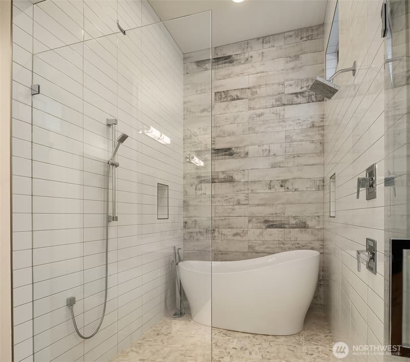 Property photo for 3743 W Commodore Way, Seattle photo 21