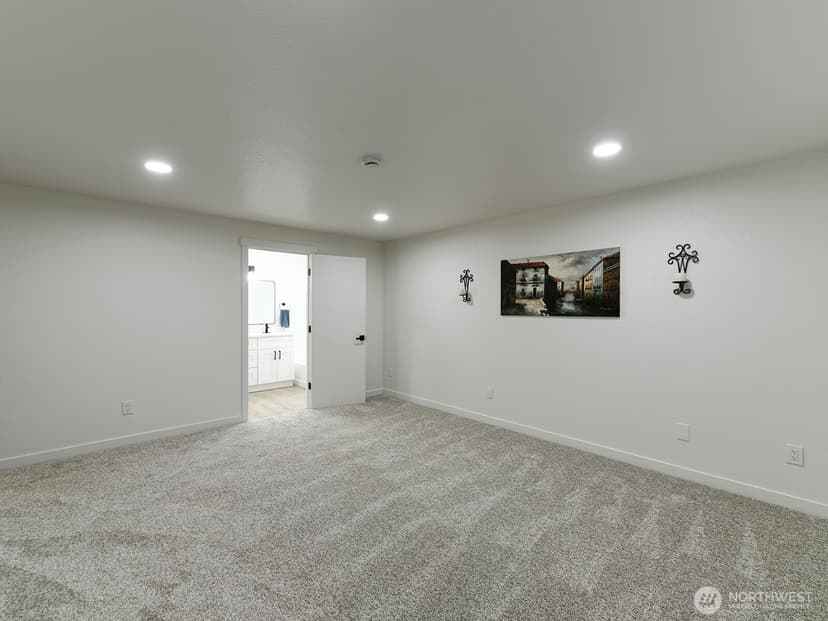 Property photo for 1308 133rd Street S, Tacoma photo 17