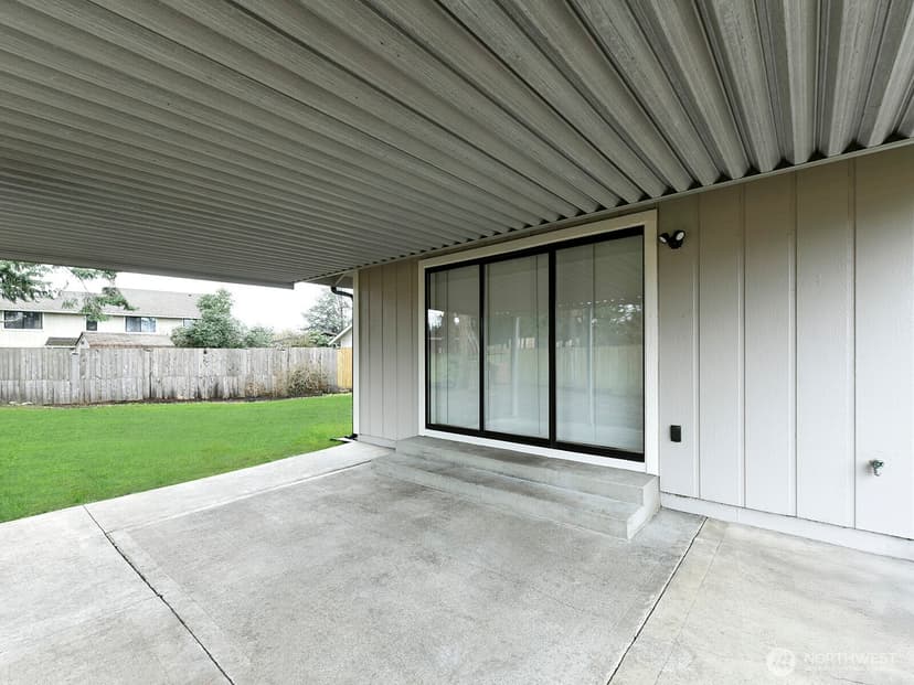 Property photo for 1308 133rd Street S, Tacoma photo 27
