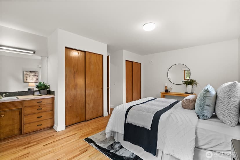 Property photo for 17012 SE 128th Street, Renton photo 13