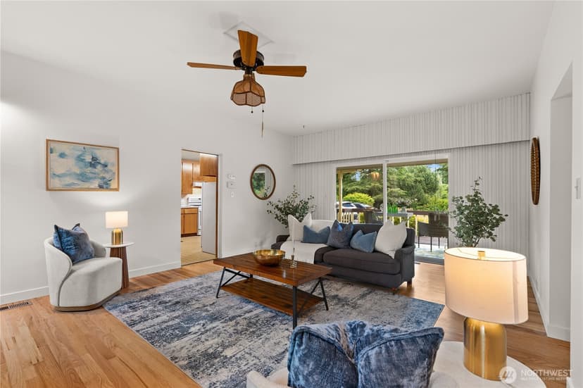Property photo for 17012 SE 128th Street, Renton photo 6