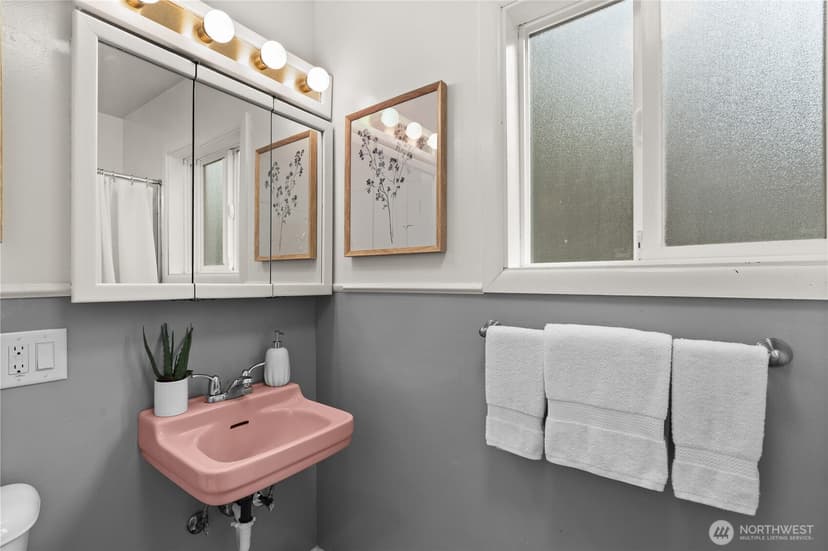 Property photo for 17012 SE 128th Street, Renton photo 15