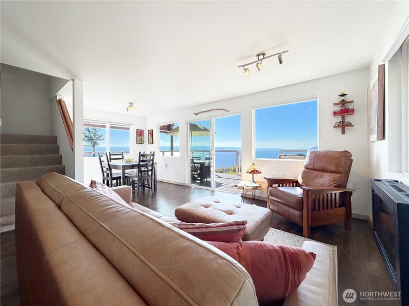 Property photo for 46 G Mukilteo Way, Hat Island photo 5