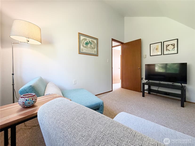 Property photo for 46 G Mukilteo Way, Hat Island photo 28