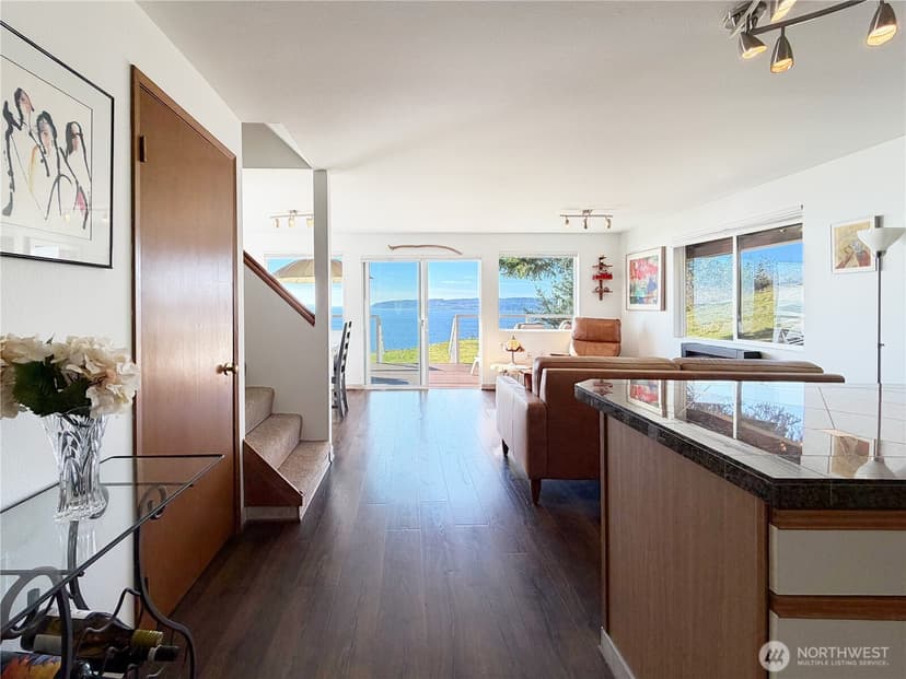 Property photo for 46 G Mukilteo Way, Hat Island photo 11