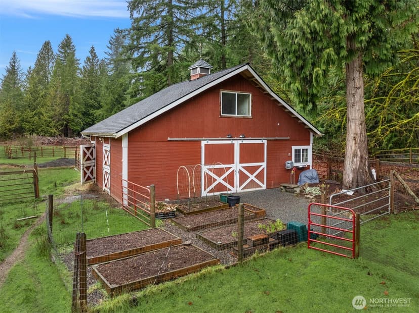 Property photo for 11807 322nd Avenue NE, Duvall photo 22