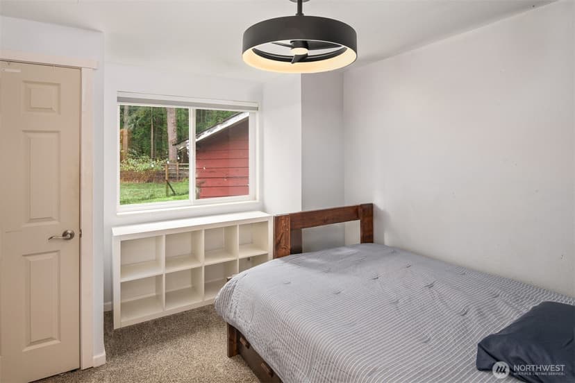 Property photo for 11807 322nd Avenue NE, Duvall photo 18