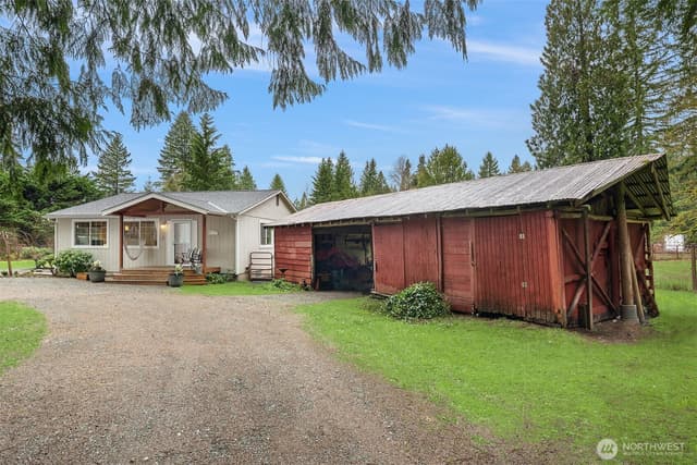 Property photo for 11807 322nd Avenue NE, Duvall photo 4