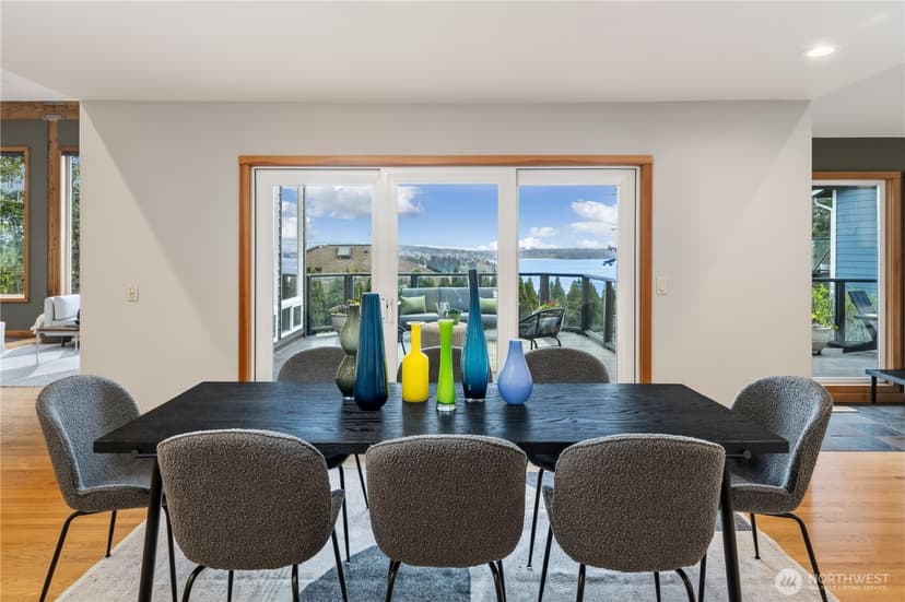 Property photo for 11818 89th Place NE, Kirkland photo 16