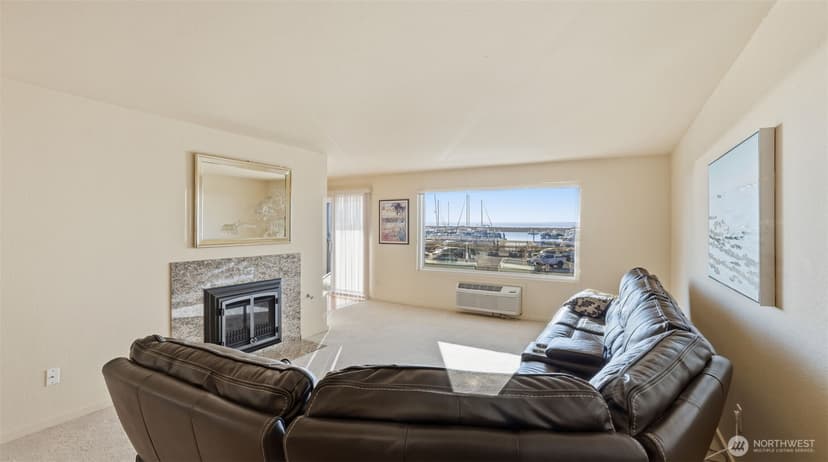 Property photo for 22222 Dock Avenue S #1B, Des Moines photo 7
