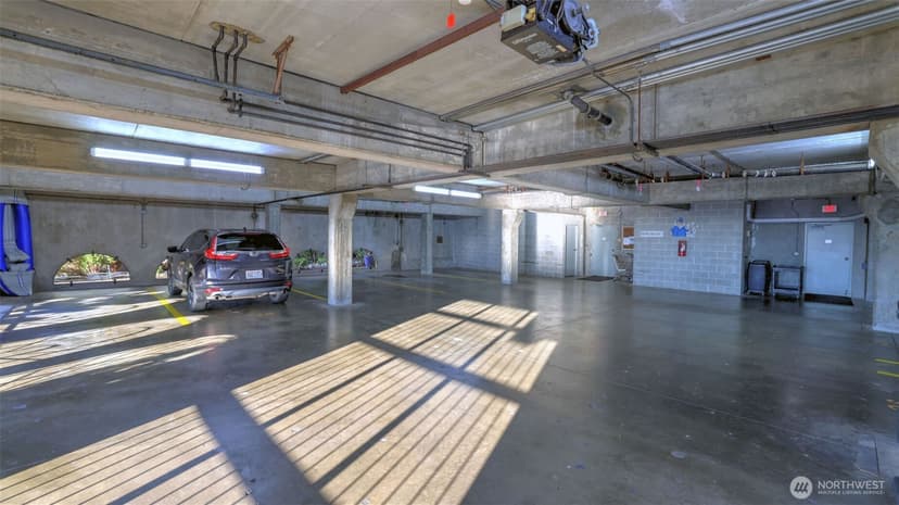 Property photo for 22222 Dock Avenue S #1B, Des Moines photo 24