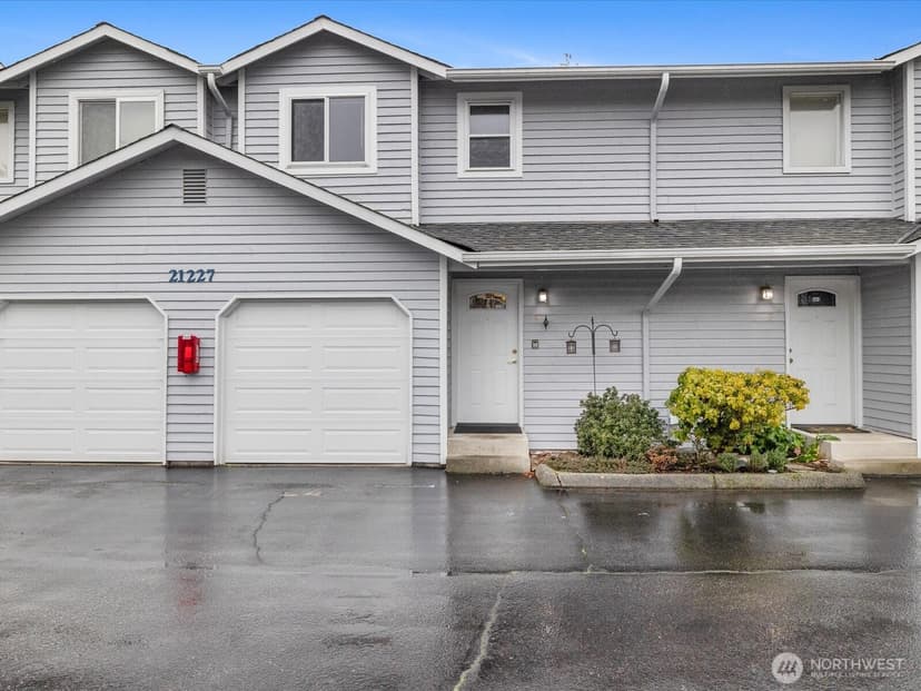 Property photo for 21227 76th Avenue W #B8, Edmonds