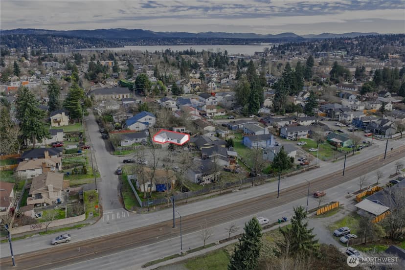 Property photo for 8304 42nd Place S, Seattle photo 32