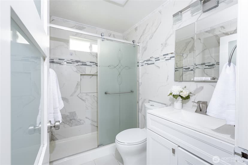 Property photo for 8304 42nd Place S, Seattle photo 19