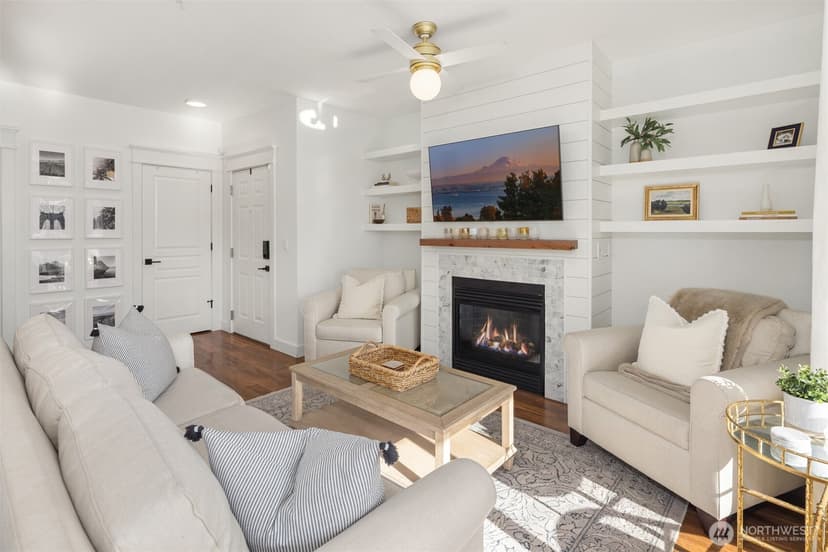 Property photo for 23420 SE Black Nugget Road #A204, Issaquah photo 9