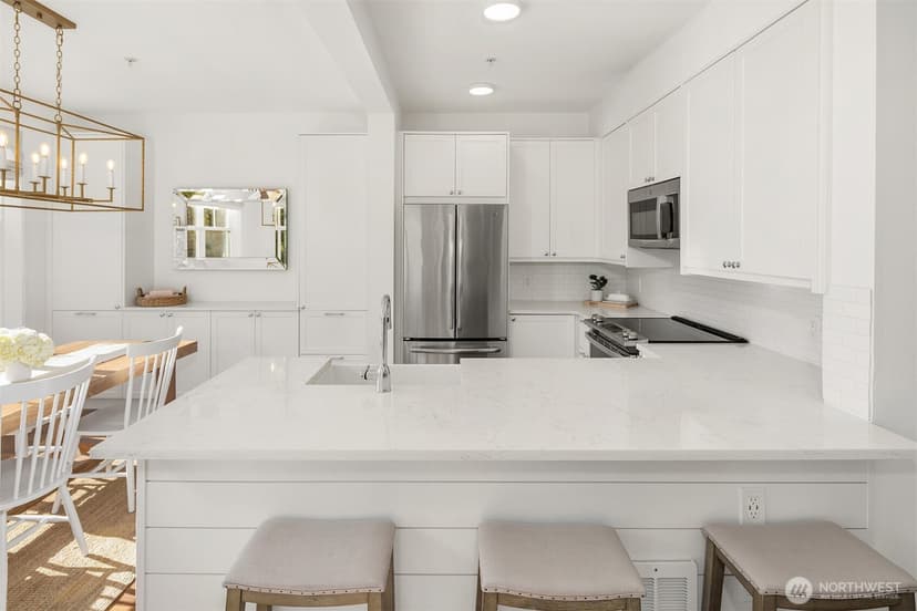 Property photo for 23420 SE Black Nugget Road #A204, Issaquah photo 4