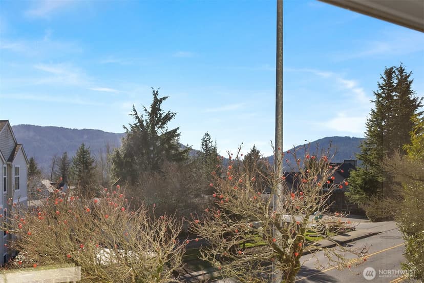 Property photo for 23420 SE Black Nugget Road #A204, Issaquah photo 33