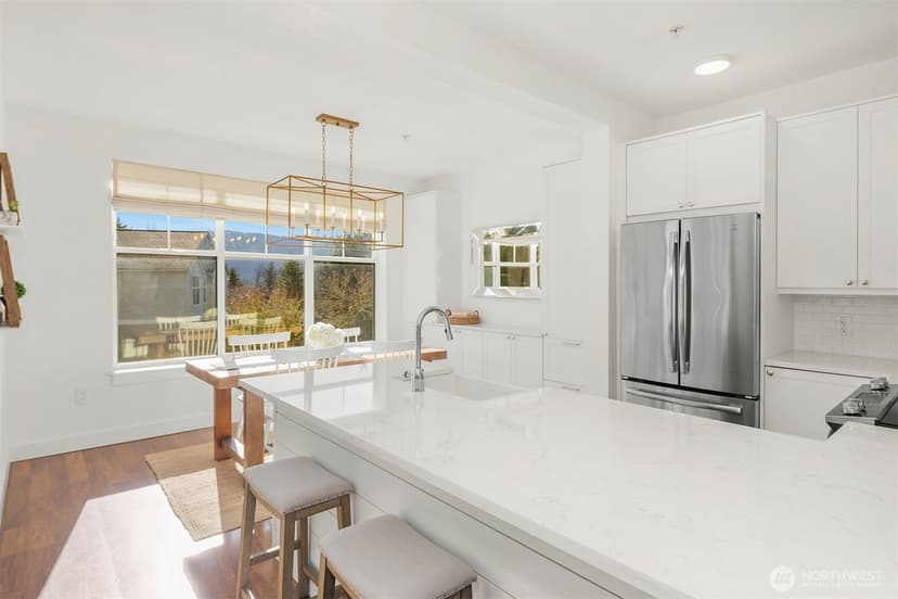 Property photo for 23420 SE Black Nugget Road #A204, Issaquah photo 15