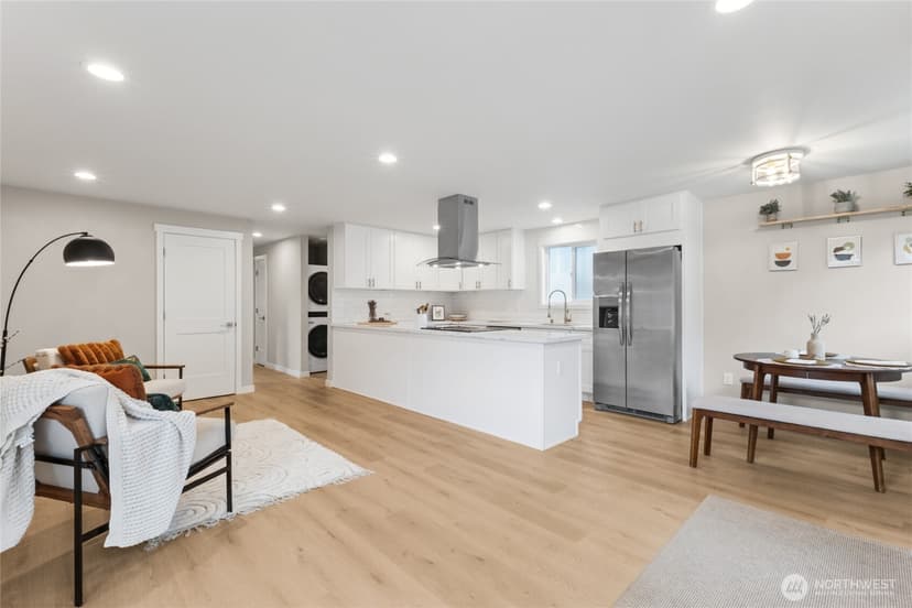 Property photo for 5531 18th Avenue S, Seattle photo 6