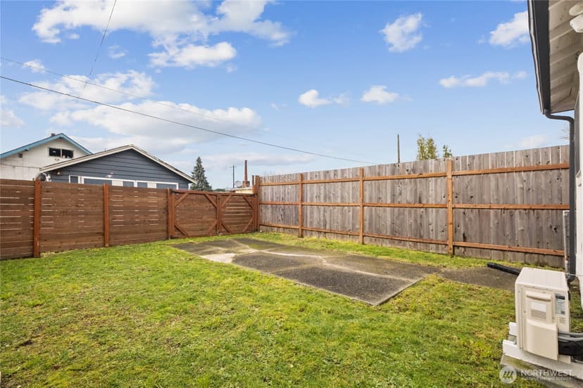 Property photo for 5531 18th Avenue S, Seattle photo 19