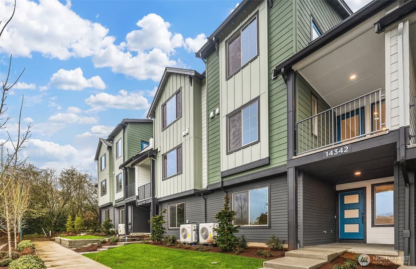 Property photo for 14342 1st Avenue NE #52-C, Duvall