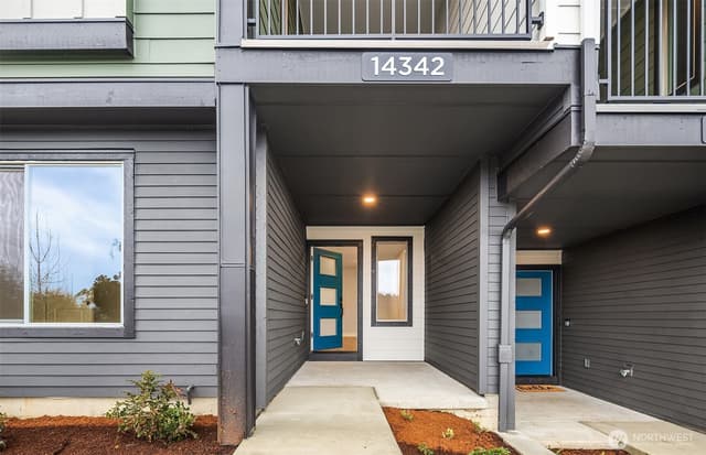 Property photo for 14342 1st Avenue NE #52-C, Duvall photo 2