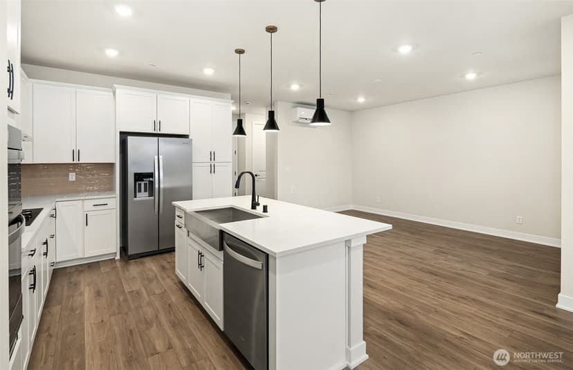 Property photo for 14342 1st Avenue NE #52-C, Duvall photo 13