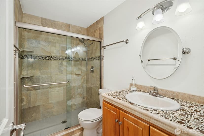 Property photo for 13611 NE 8th Street #106, Bellevue photo 18