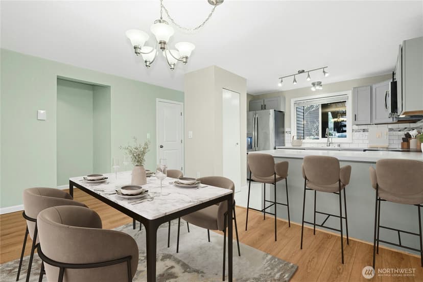 Property photo for 13611 NE 8th Street #106, Bellevue photo 15
