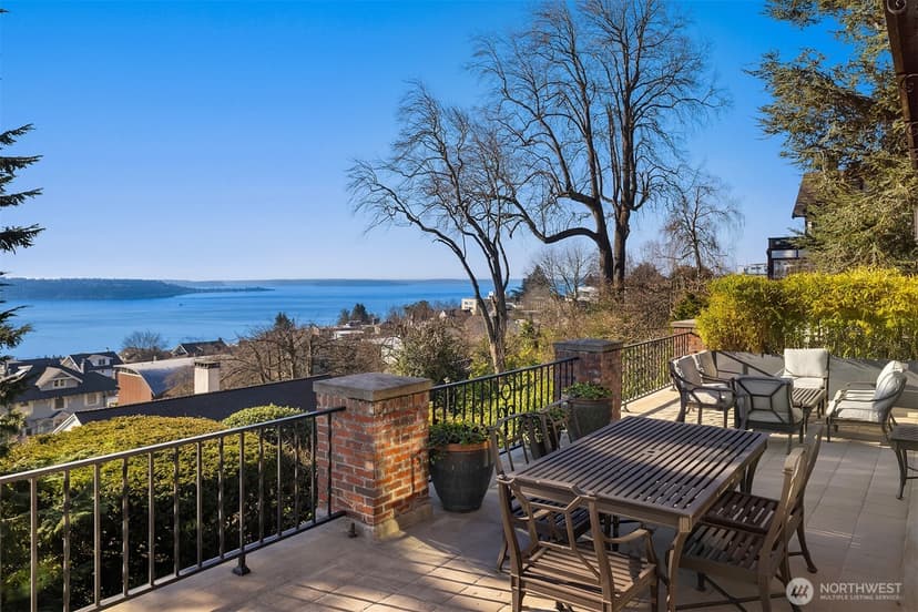 Property photo for 317 W Highland Drive, Seattle photo 31