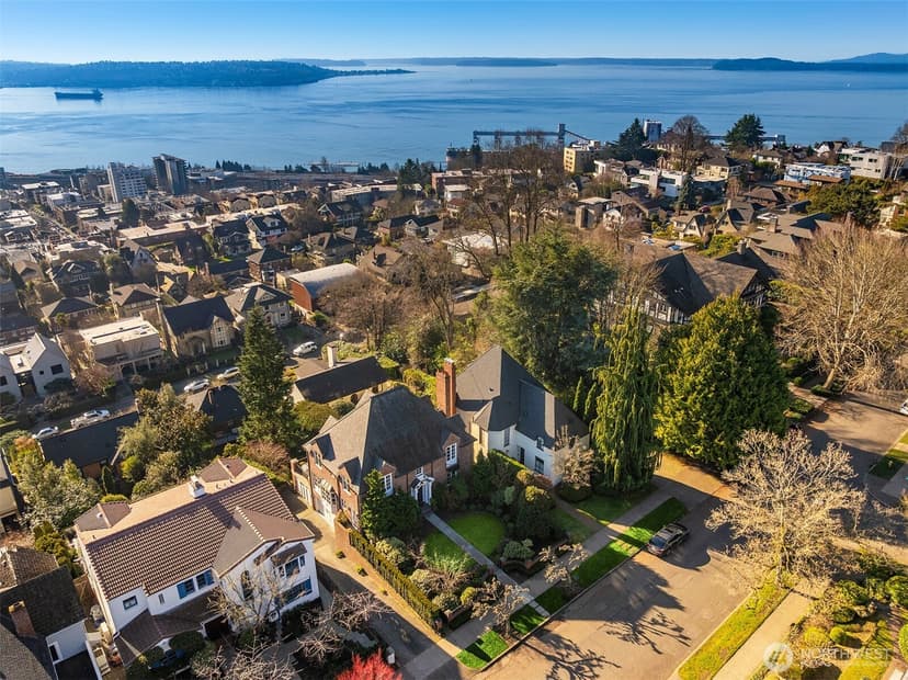 Property photo for 317 W Highland Drive, Seattle photo 34