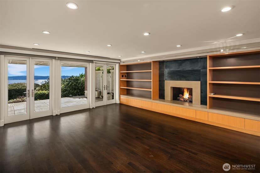 Property photo for 317 W Highland Drive, Seattle photo 26