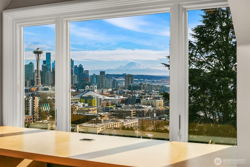 Property photo for 317 W Highland Drive, Seattle photo 25