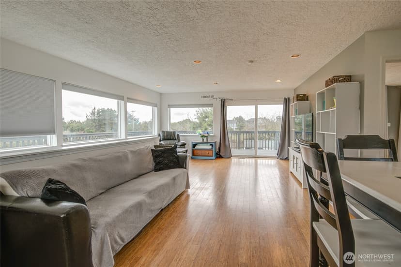 Property photo for 200 Ocean Lake Way NW, Ocean Shores photo 21