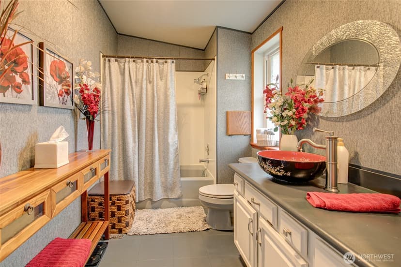 Property photo for 200 Ocean Lake Way NW, Ocean Shores photo 19