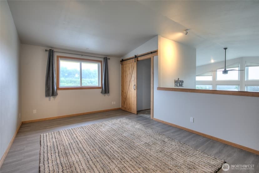 Property photo for 200 Ocean Lake Way NW, Ocean Shores photo 14